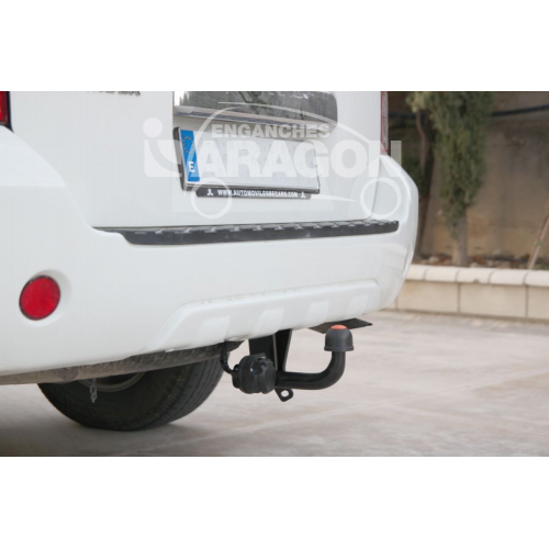 Фаркоп ARAGON на NISSAN Pathfinder 2004–2014  Арт. E4418AA 